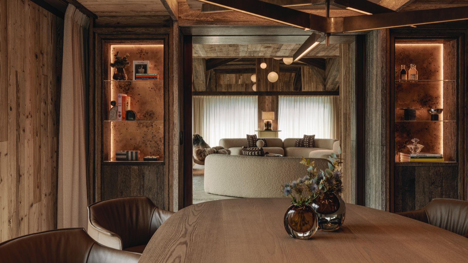 9. ROSEWOOD COURCHEVEL LE JARDIN ALPIN_SAULIRE HOUSE_LIVING ROOM.jpg