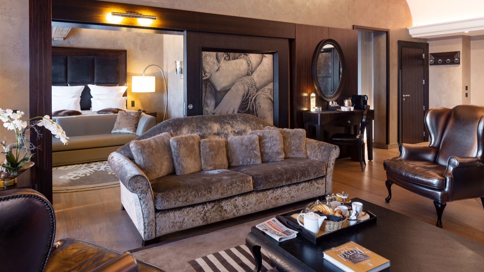 luxury-ski-apartments-courchevel-1850-oxford-ski (2).jpg