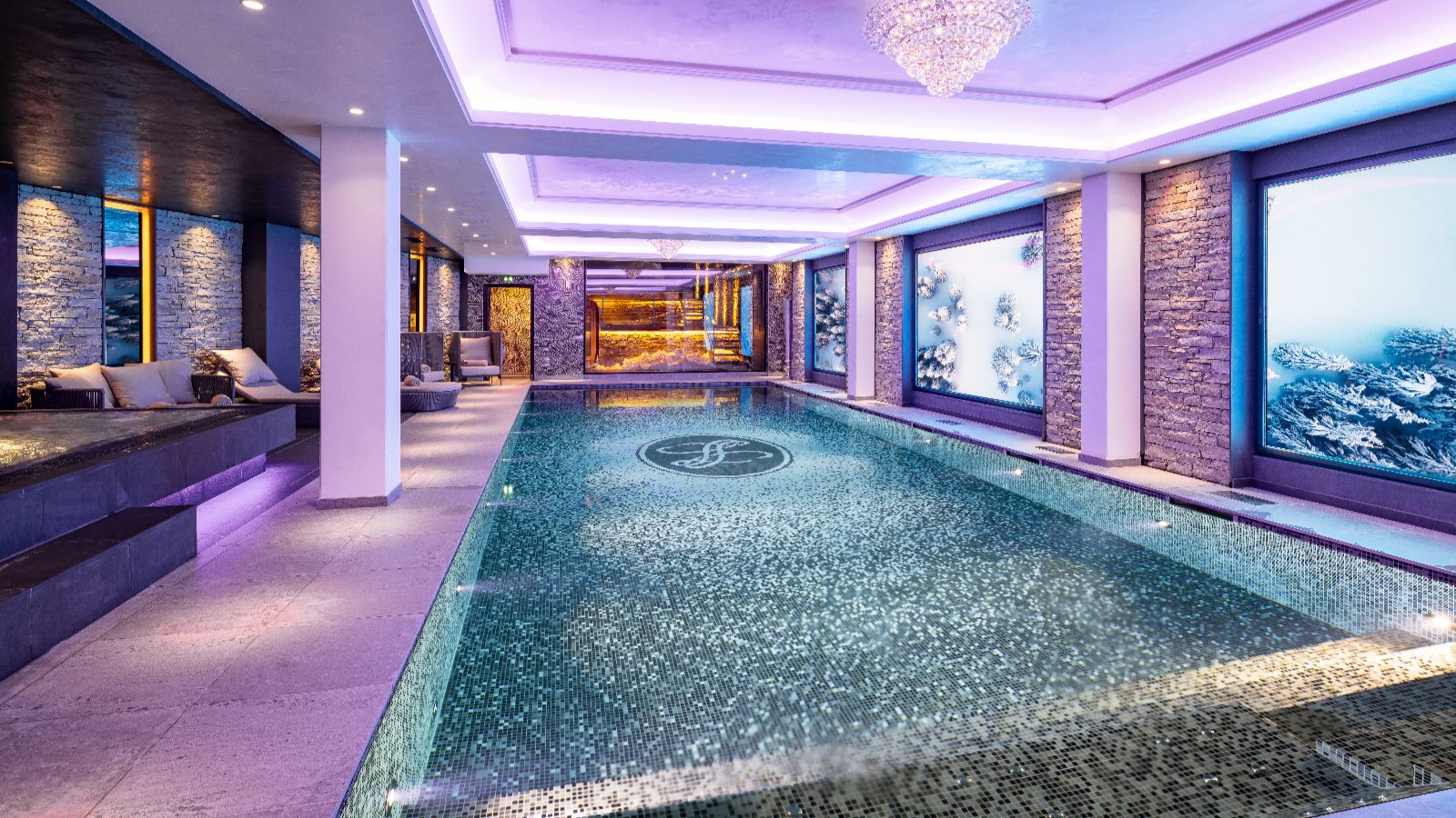 luxury-ski-hotels-courchevel-1850-le-lana-spa (2).jpg