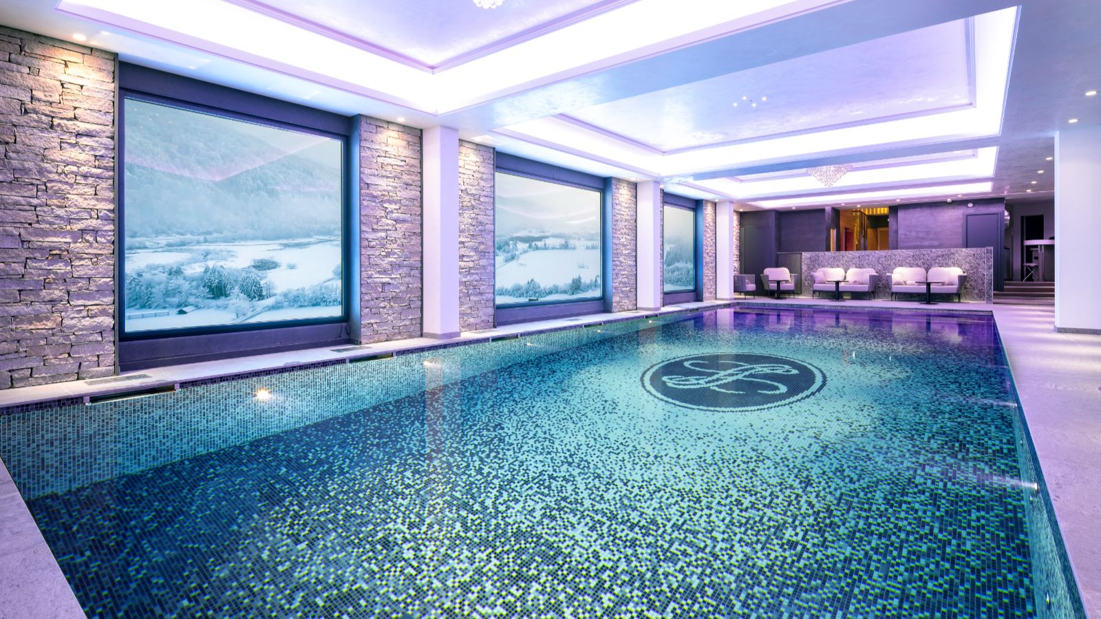 luxury-ski-hotels-courchevel-1850-le-lana-spa (4).jpg