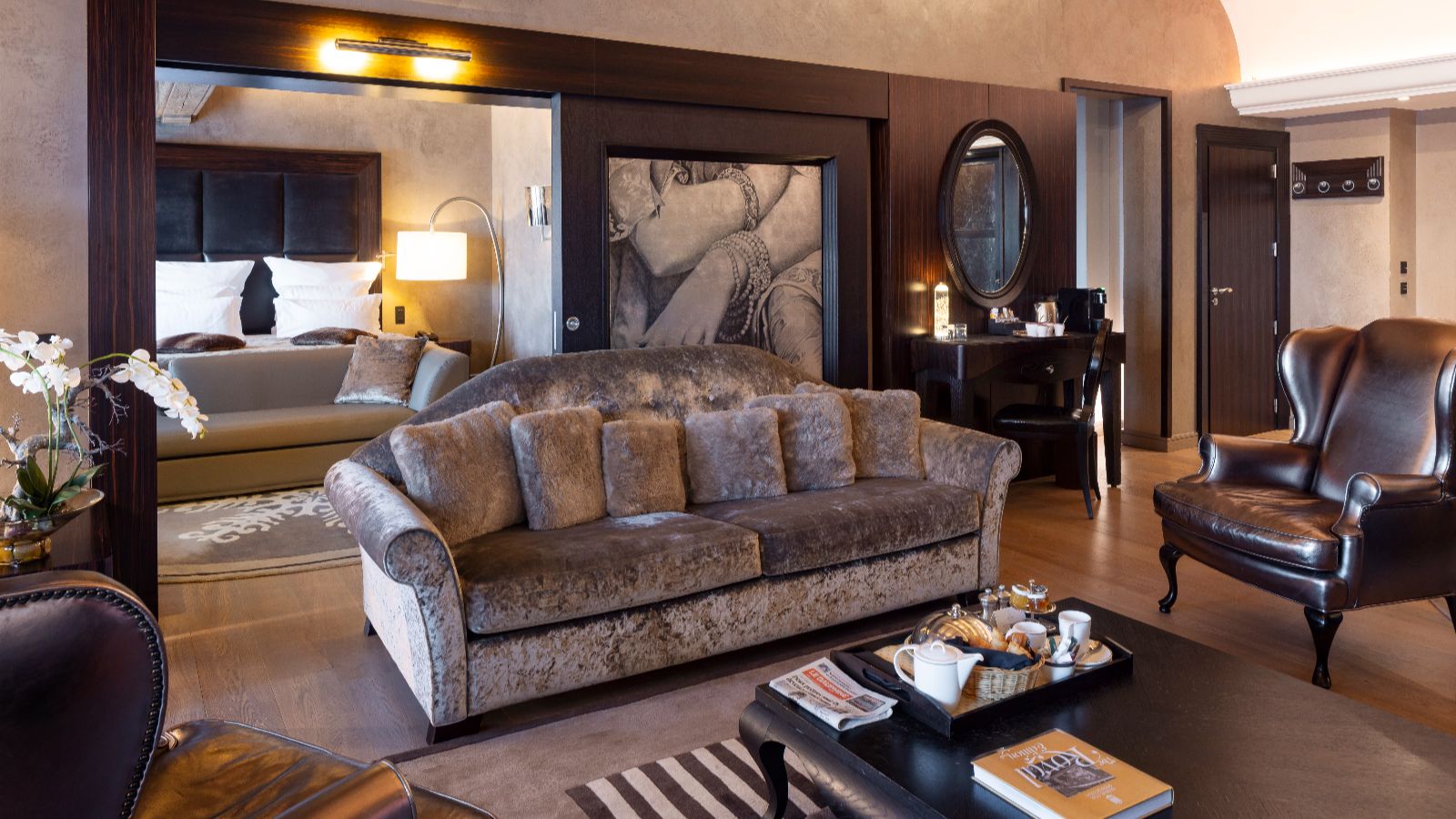 luxury-ski-hotels-courchevel-1850-le-lana-oxford-ski-suites (7).jpg