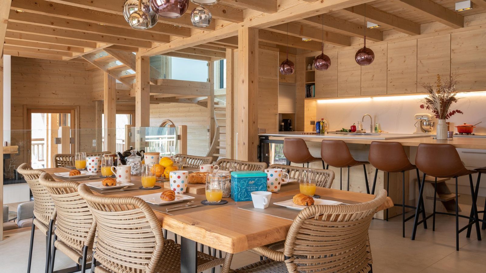 Luxury-ski-chalet-Les Gets-Chalet Valerie-Living area2-Oxford-Ski.jpg