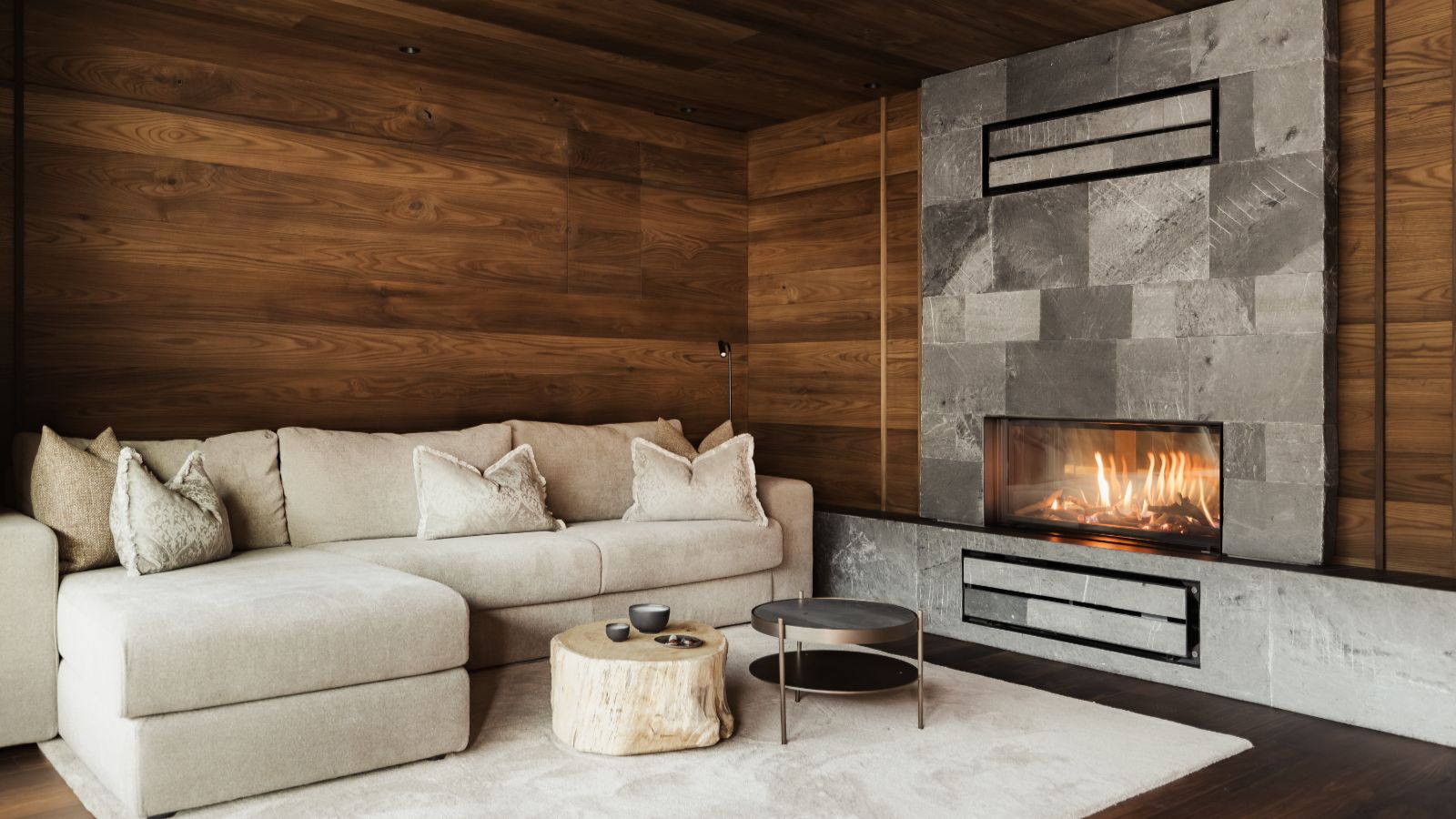 Luxury-Ski-Hotel-Val-Gardena-Hotel-Gardena-Oxford-Ski-Bedroom-Suite (1).jpg