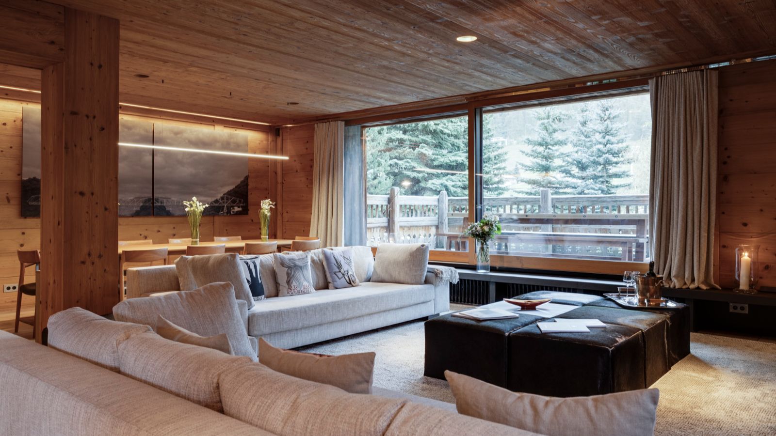 Luxury-Ski-Chalet-Val-d-Isere-Chalet-La-Reserve-Oxford-Ski-Lounge2.jpg