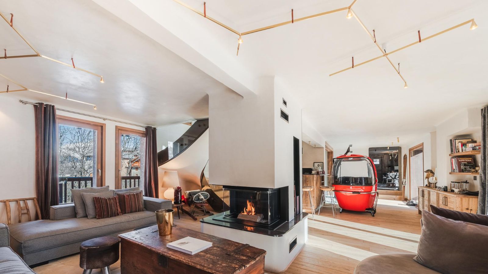 Luxury- ChaletOrkids2-Oxford ski- Living room.jpg