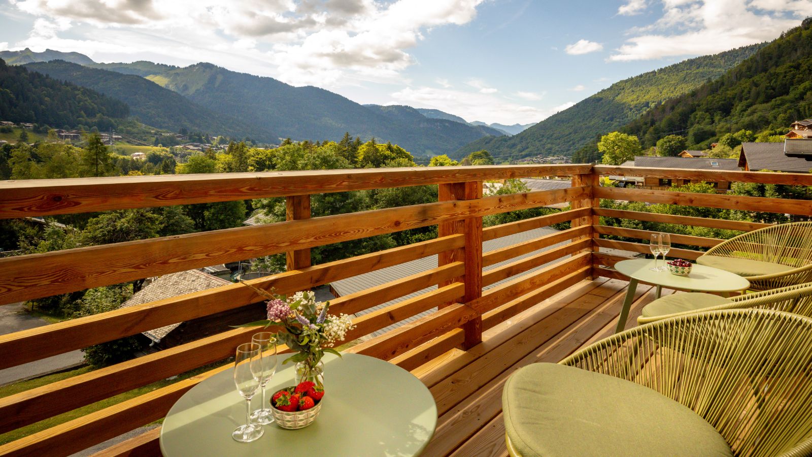 Elevation Alps- Chalet Pavot - Balcomy views.jpg