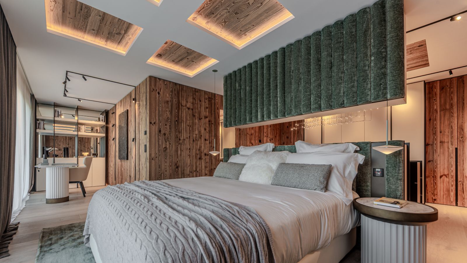 Luxury-ski-Chalet-Epica-oxford-ski Bedroom1 6.jpg