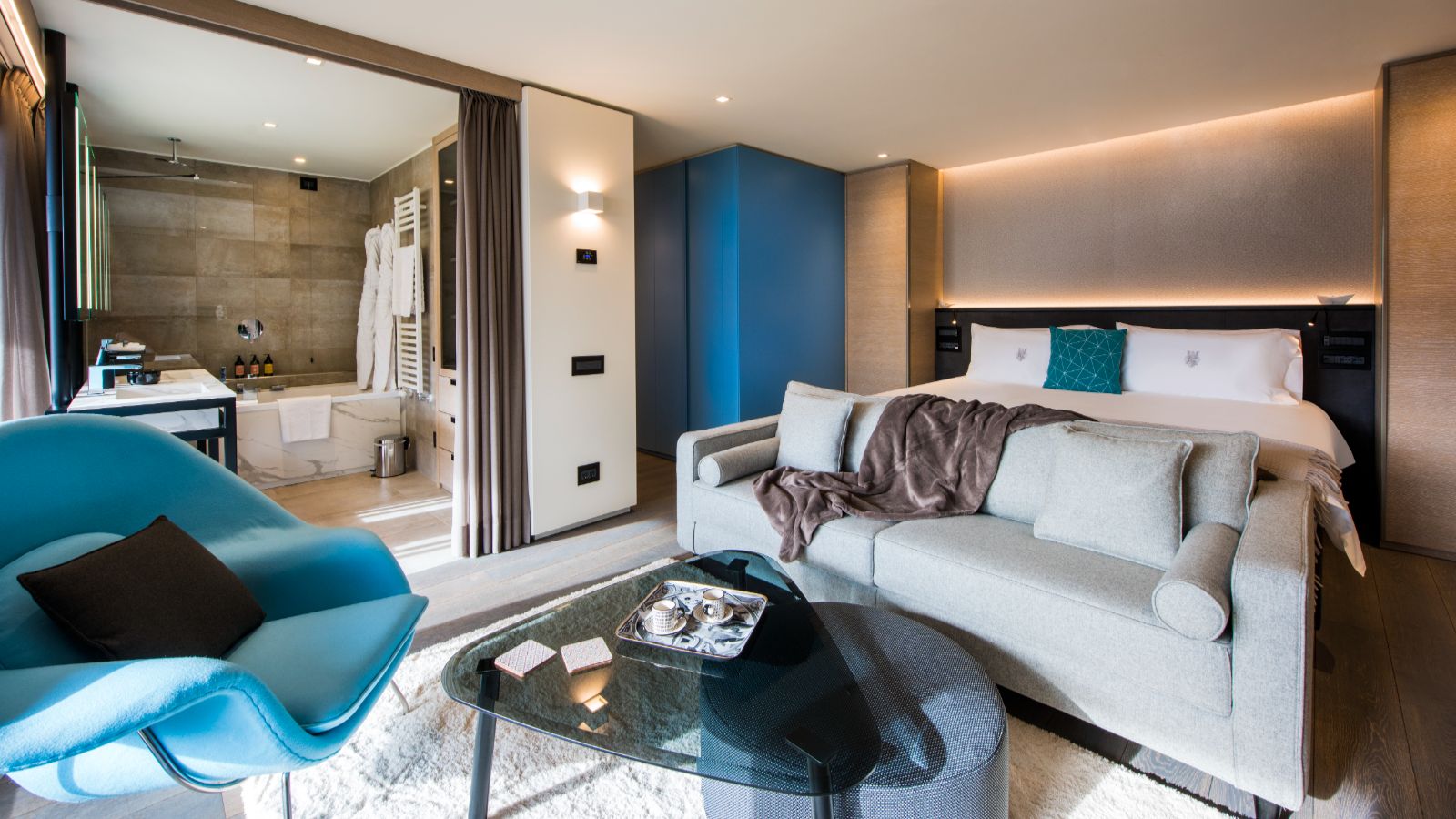 Luxury-Ski-Hotel-principe-delle-nevi-cervinia-Oxford-Ski-Suite (5).jpg