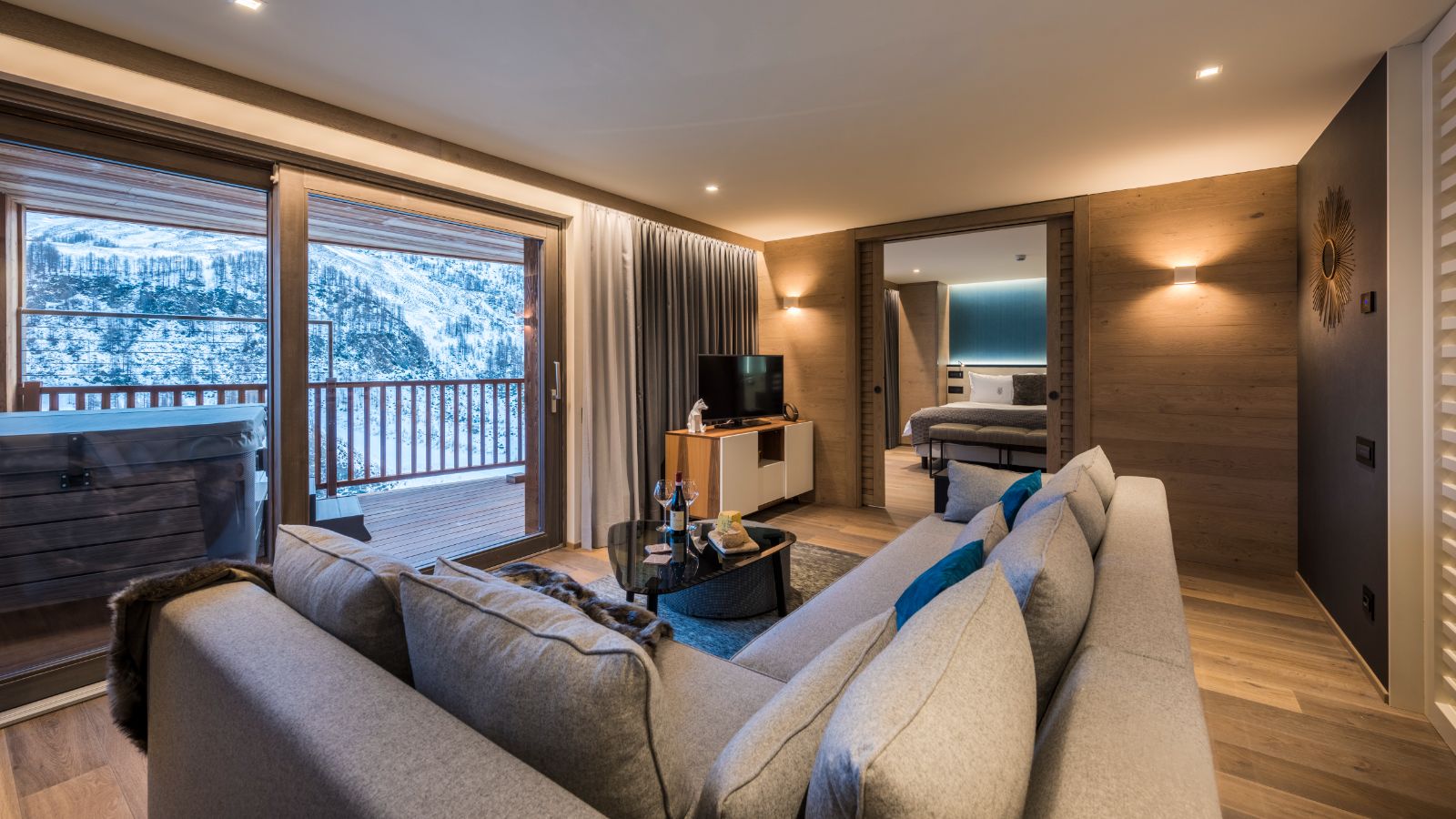 Luxury-Ski-Hotel-principe-delle-nevi-cervinia-Oxford-Ski-Suite (10).jpg