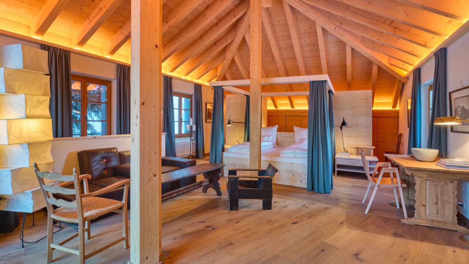 Luxury-ski-chalet-Chesa Bellaria-oxford-ski Master bedroom.jpg