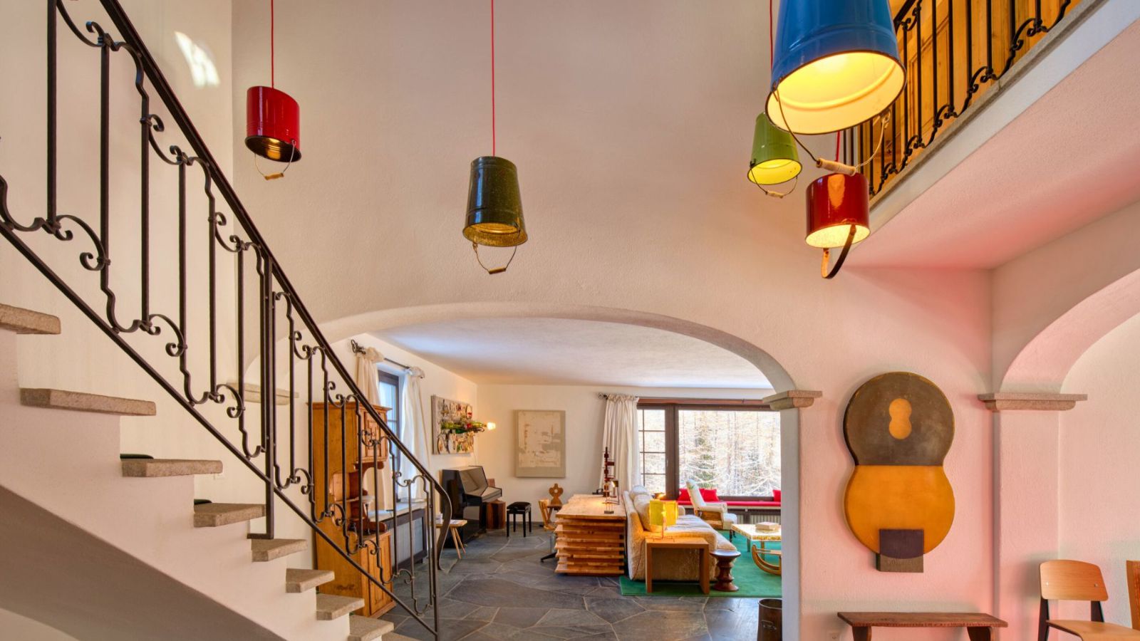 Luxury-ski-chalet-Chesa Bellaria-oxford-ski enterance  and lounge.jpg