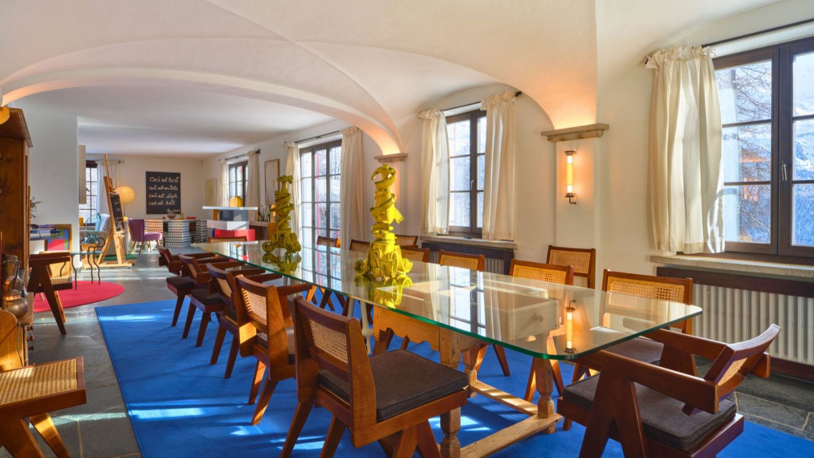 Luxury-ski-chalet-Chesa Bellaria-oxford-ski Dining.jpg