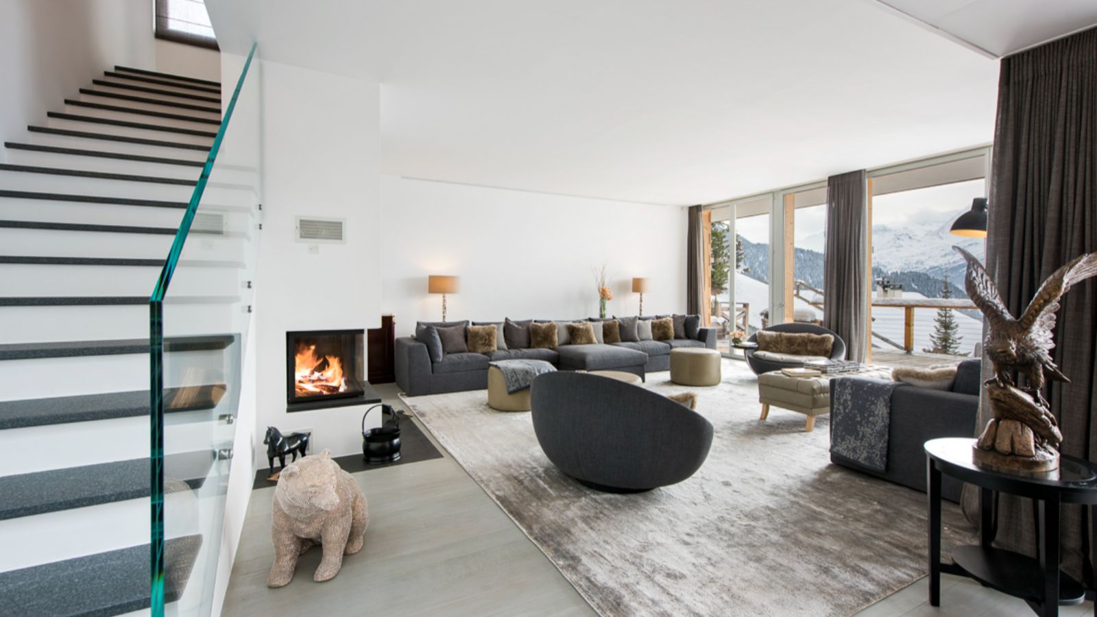 Luxury-ski-chalet-Chalet Peregrine-oxford-ski Living Room.jpg