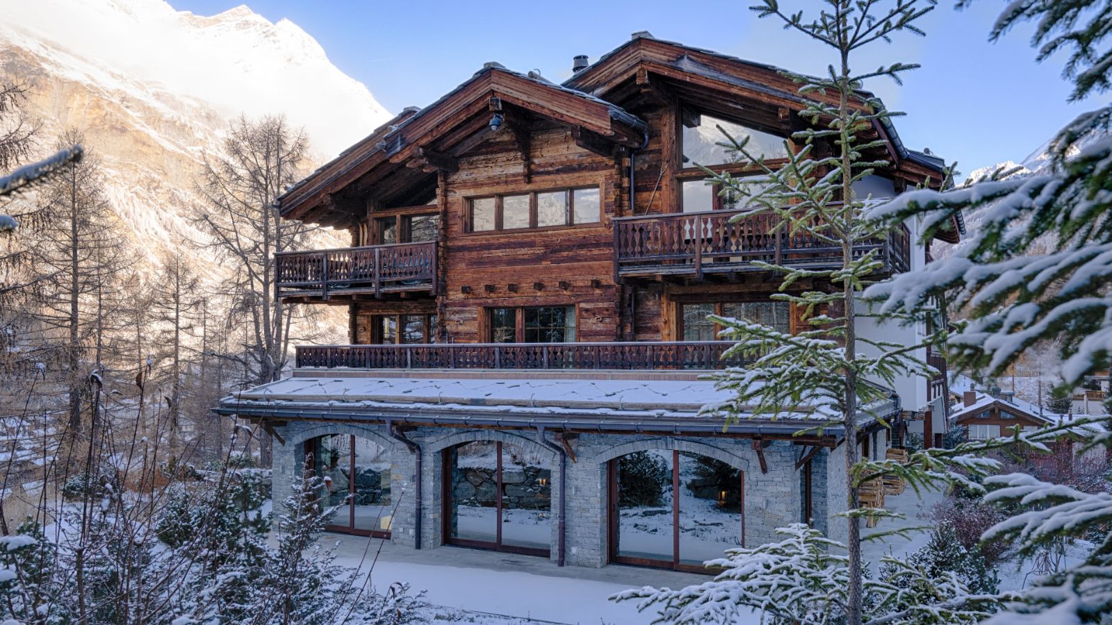 Luxury-ski-chalet-Chalet Kemaura-oxford-ski Chalet.jpg