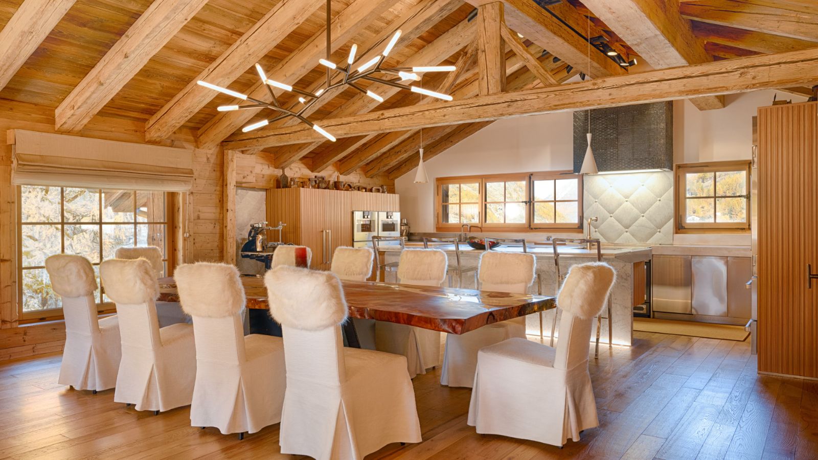 Luxury-ski-chalet-Chalet Kemaura-oxford-ski Dining room.jpg