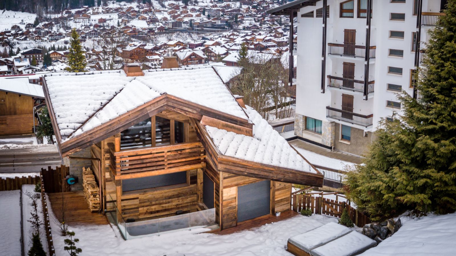 Chalet Kapa Elevation Alps External Snow.jpg