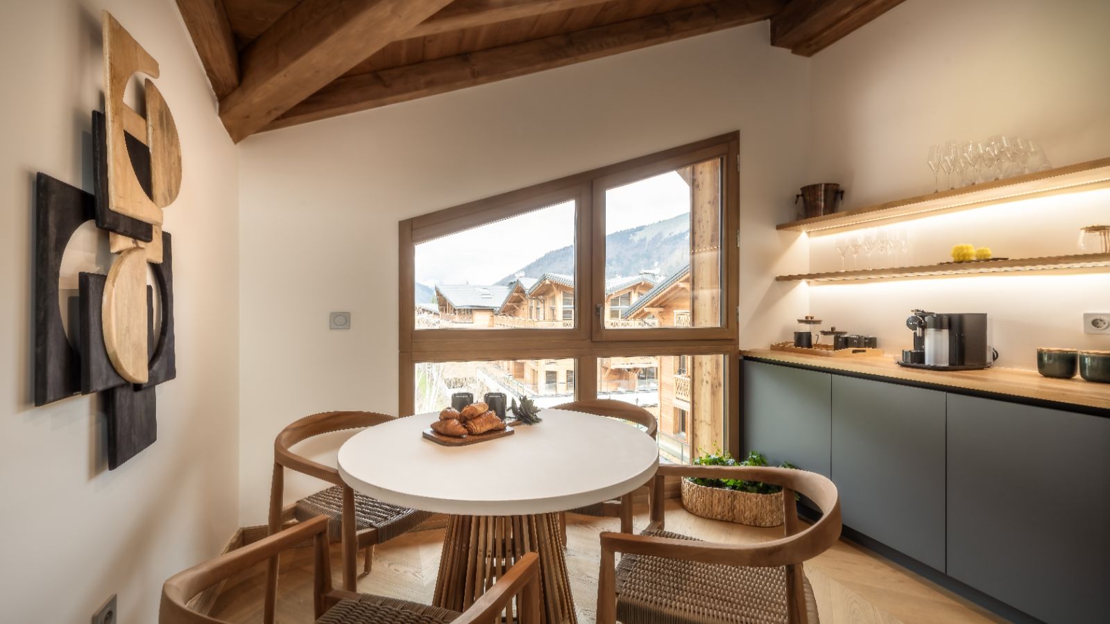 ElevationAlps - Penthouse Snowgum - Morning Coffee Area.jpg
