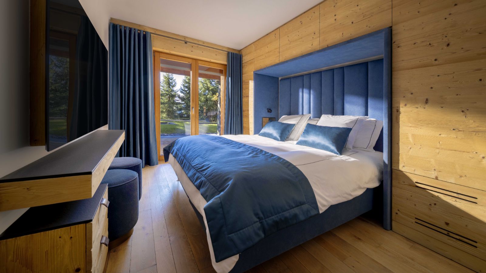 Luxury-ski-chalet- Chalet Belle Claire -oxford-ski Bedroom (2).jpeg
