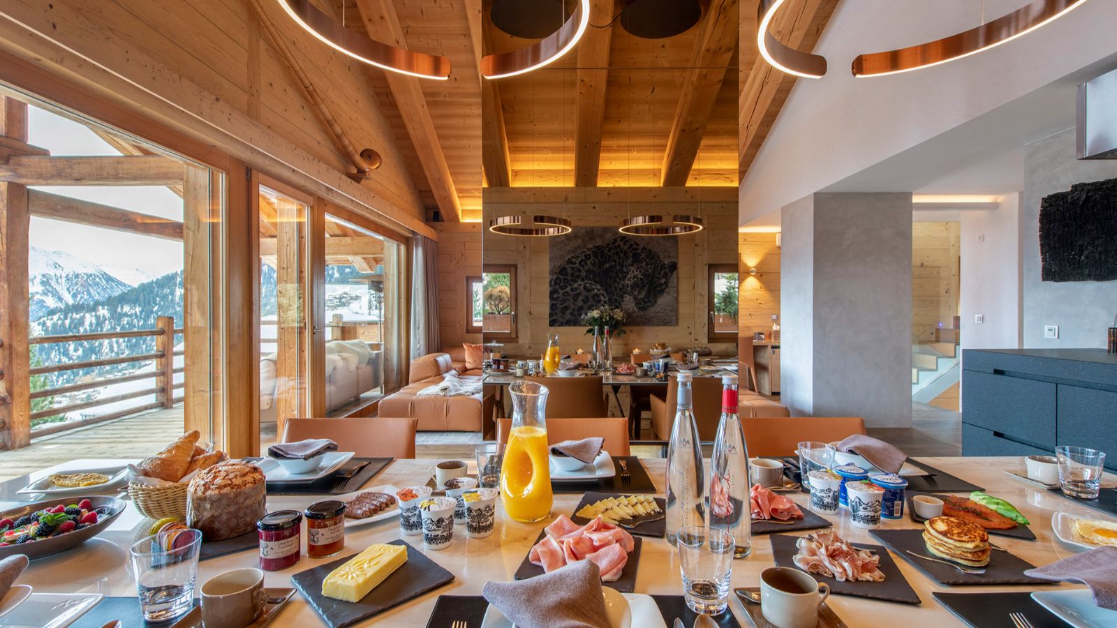 Luxury-ski-chalet- Chalet Belle Claire -oxford-ski Breakfast Dining.jpg