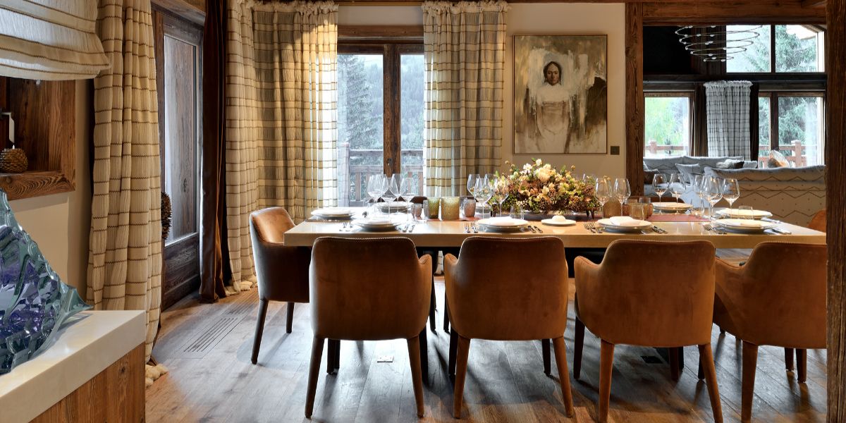 Luxury-Ski-Chalet-Meribel-Chalet-Cristal-Oxford-Ski-Dining2.jpg