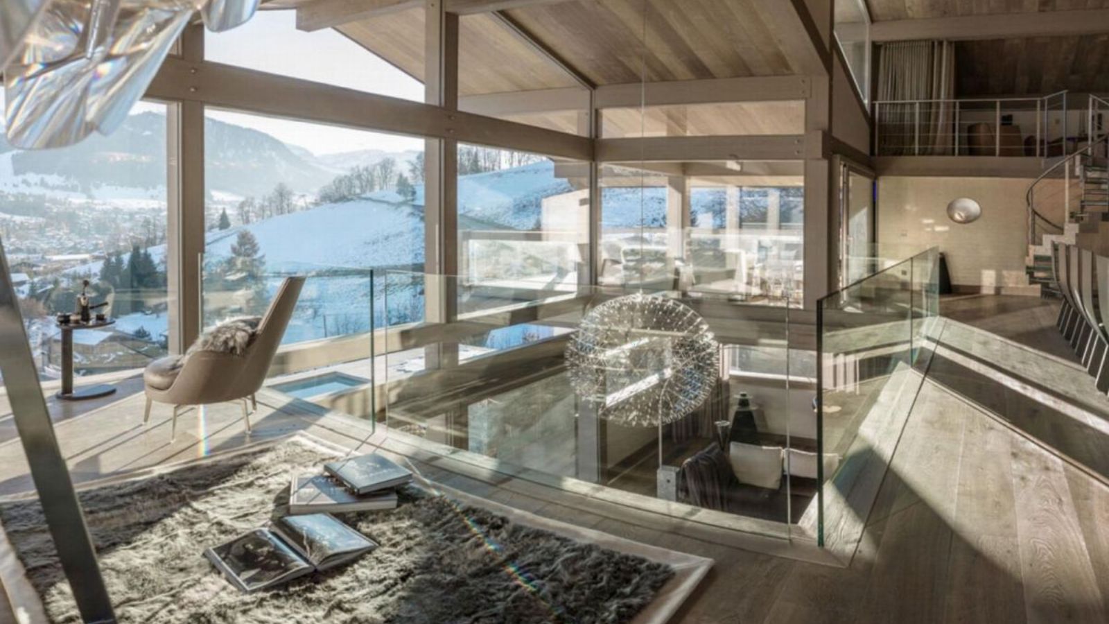 Luxury-ski-chalet Mont Blanc-oxford-ski Sitting.jpg