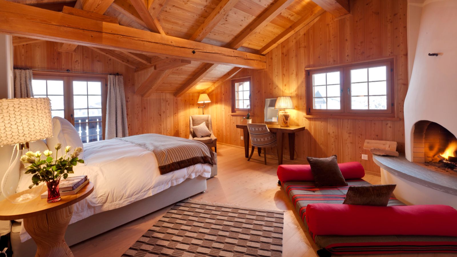 Luxury-ski-chalet- Casa Chimera-oxford-ski  Master Bedroom.jpg