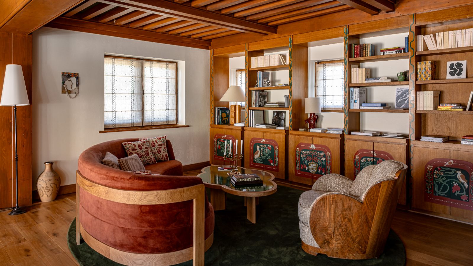 Luxury-ski-chalet Sarto -oxford-ski Lounge (4).jpg