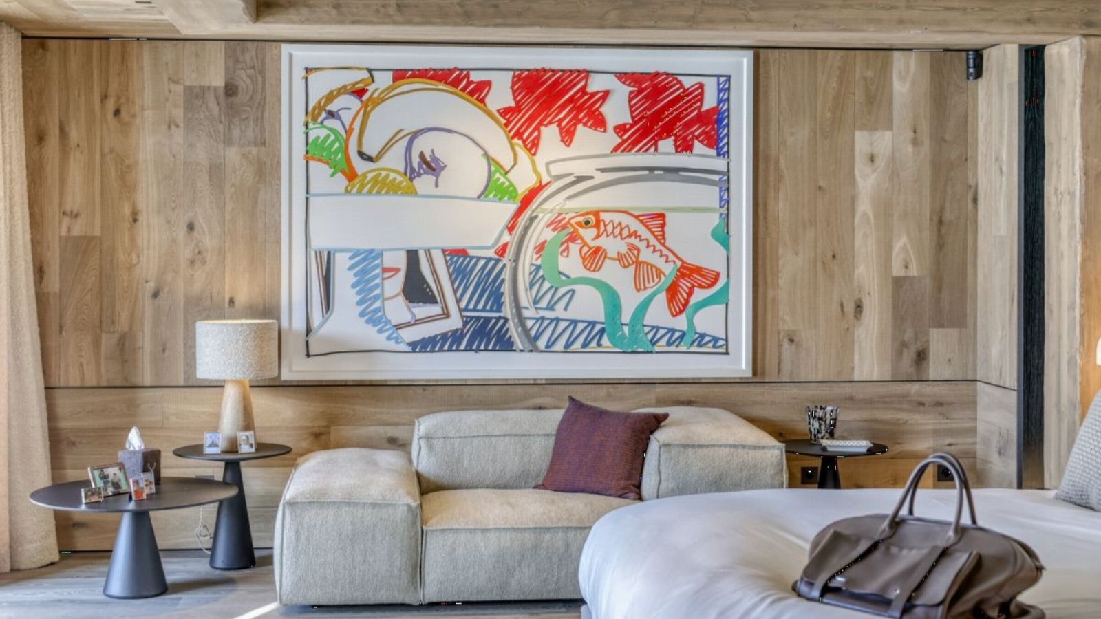 Luxury-ski-chalet Snow Cat-oxford-ski  Bedroom (6).jpg