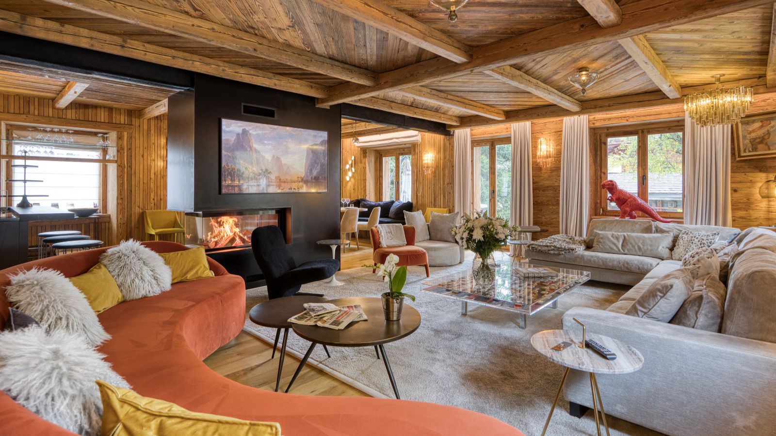 Luxury-ski-chalet des Soeurs -oxford-ski-Living room.jpg