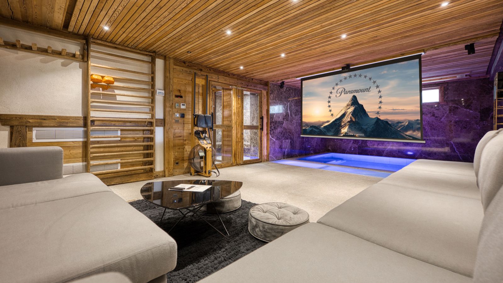 Luxury-ski-chalet des Soeurs -oxford-ski company- Cinema lounge.jpg