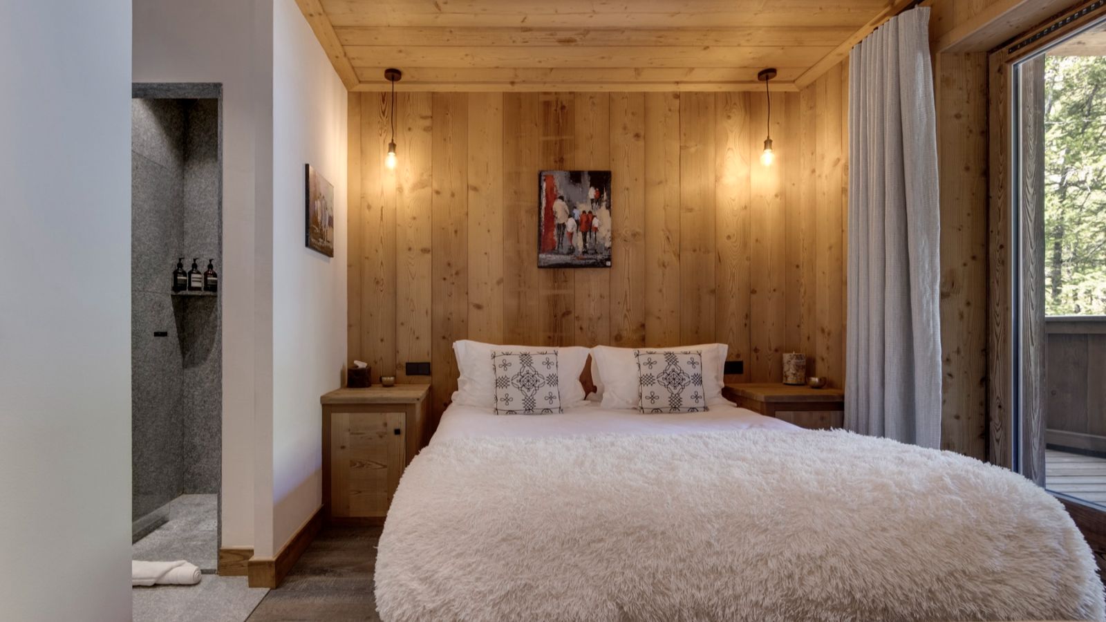 Luxury-ski-chalet- Cala Stonepine-name-oxford-ski - Bedroom.jpg