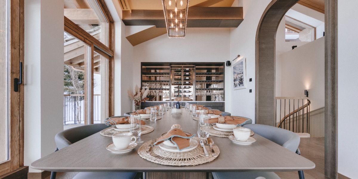 Luxury-Ski-Chalet-Val-D-Isere-Chalet-La-Tene-Oxford-Ski-Dining (11).jpg
