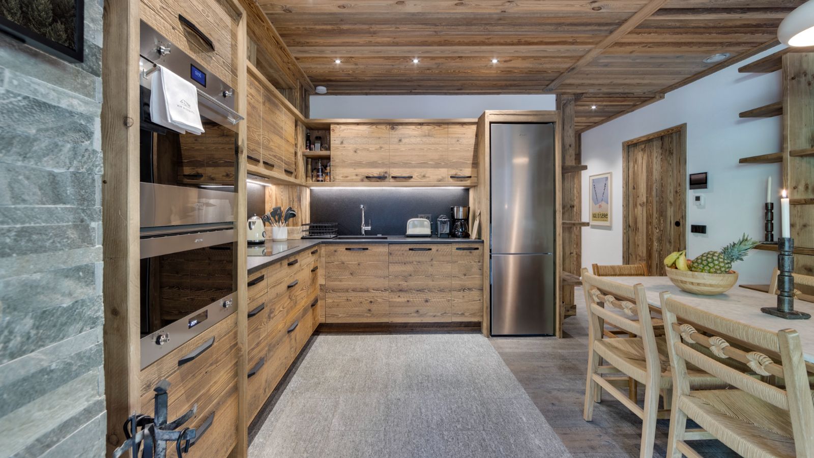Luxury-ski-chalet- Cala Sagewood -oxford-ski  Kitchen.jpg