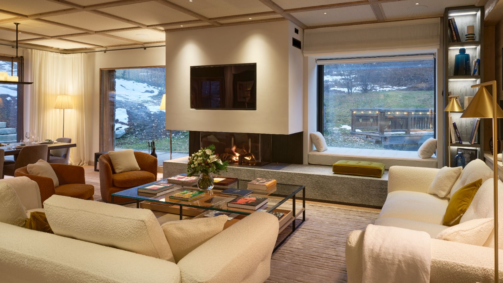 Luxury-ski- Chalet M- oxford-ski  lounge (2).jpg
