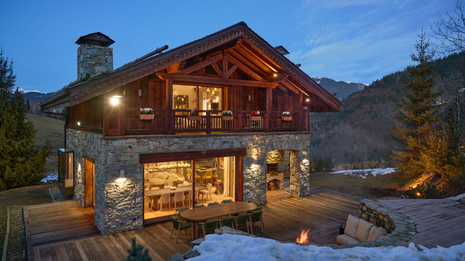 Luxury-ski- Chalet M- oxford-ski  outside chalet (2).jpg