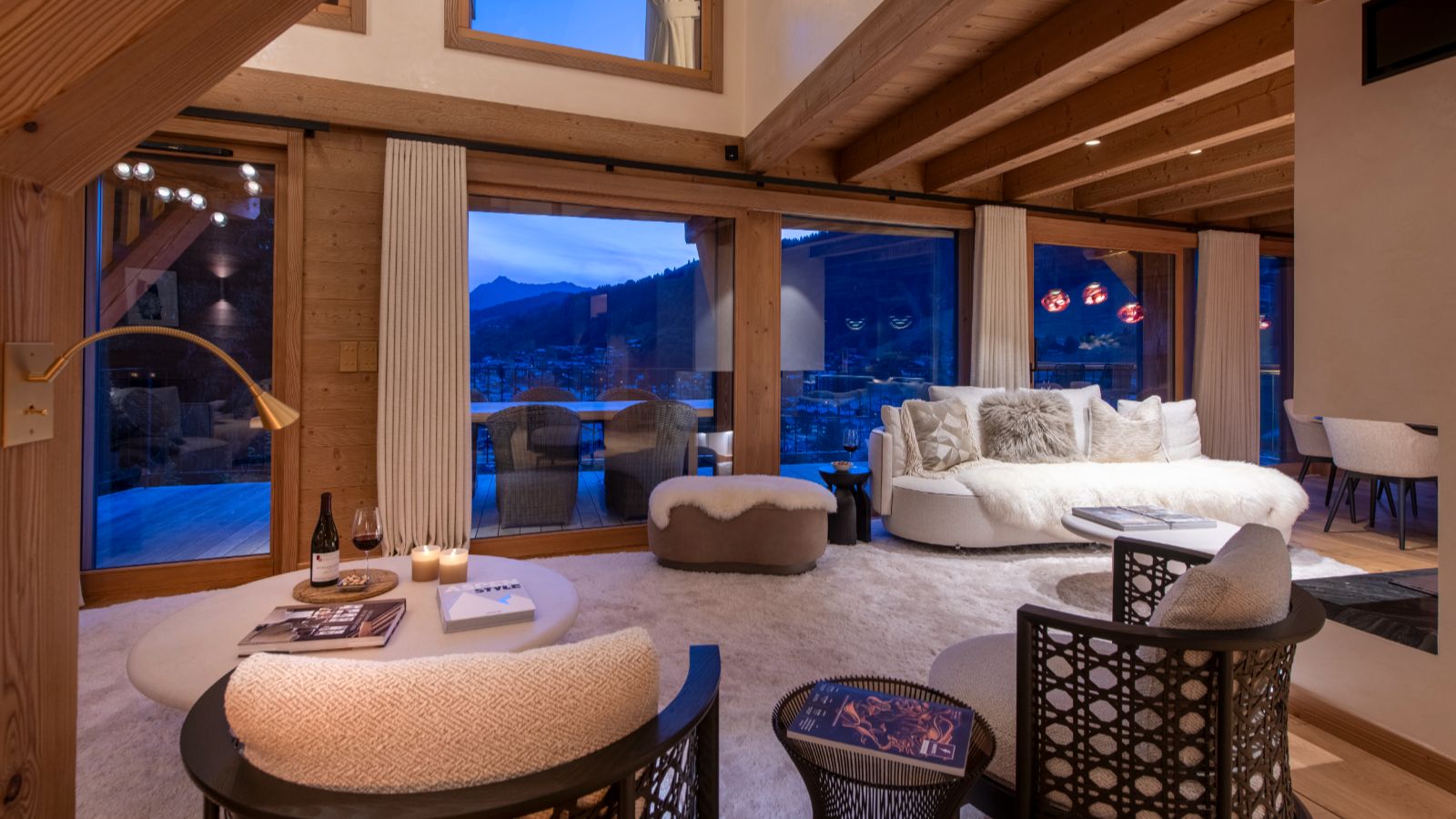 Luxury-ski-chalet-Avalon -name-oxford-ski  Lounge.jpg