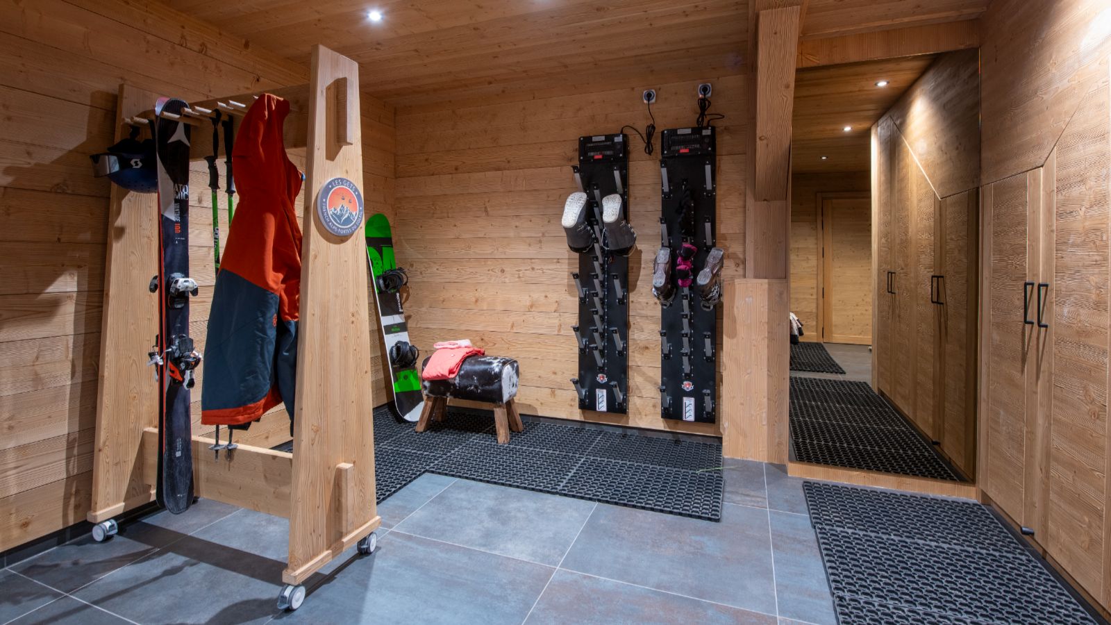 Luxury-ski-chalet-Avalon -name-oxford-ski  Ski Room (2).jpg