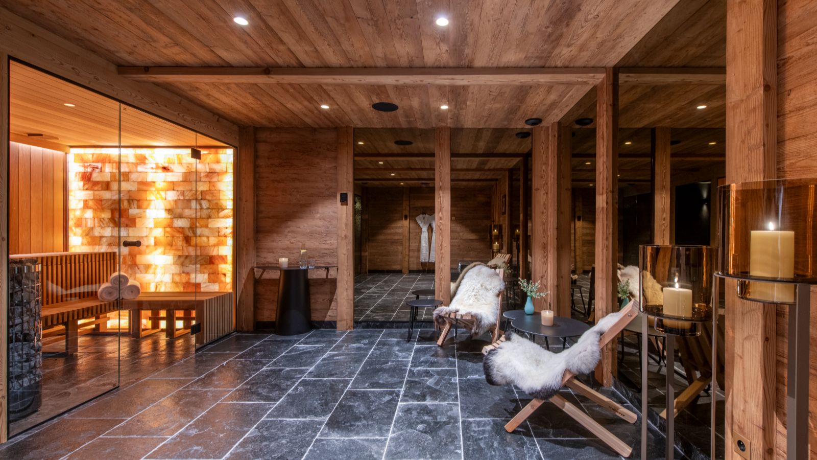 Luxury-ski-chalet-Avalon -name-oxford-ski  Wellness (3).jpg