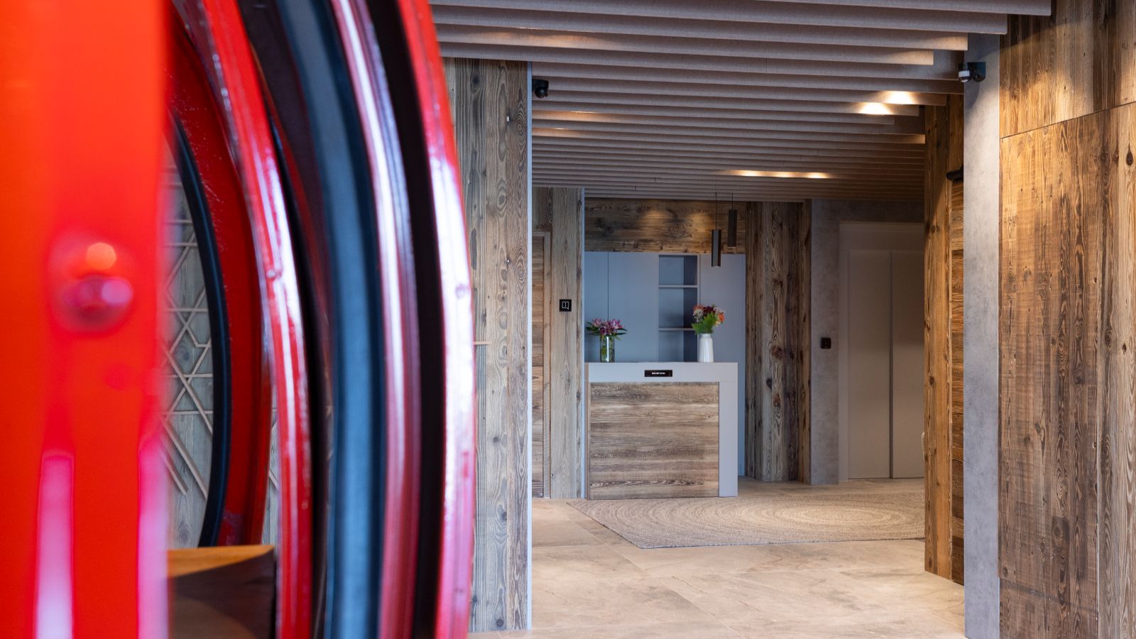 Luxury -ski -Graciosa l-name-oxford-ski Reception (2).jpg