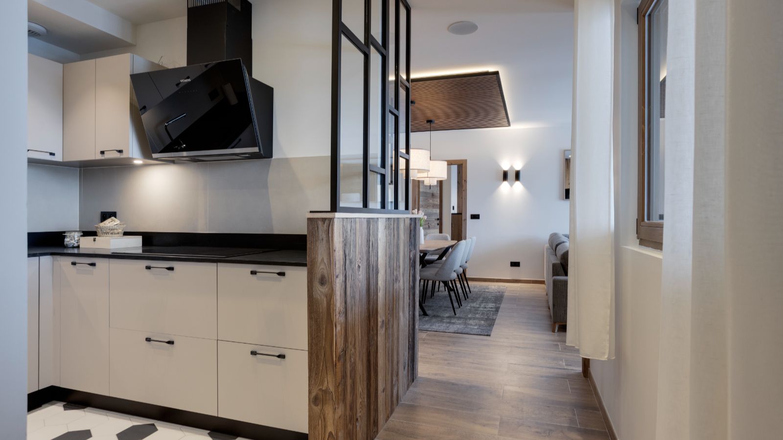 Luxury-ski-Apartments-Mio,Paradiso,Annapurna & Matterhorn Dining (4).jpg