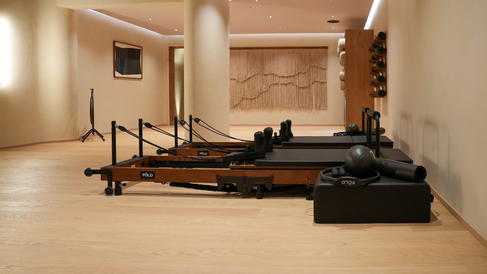 Luxury-ski- Arula Chalet-oxford-ski (3).jpeg