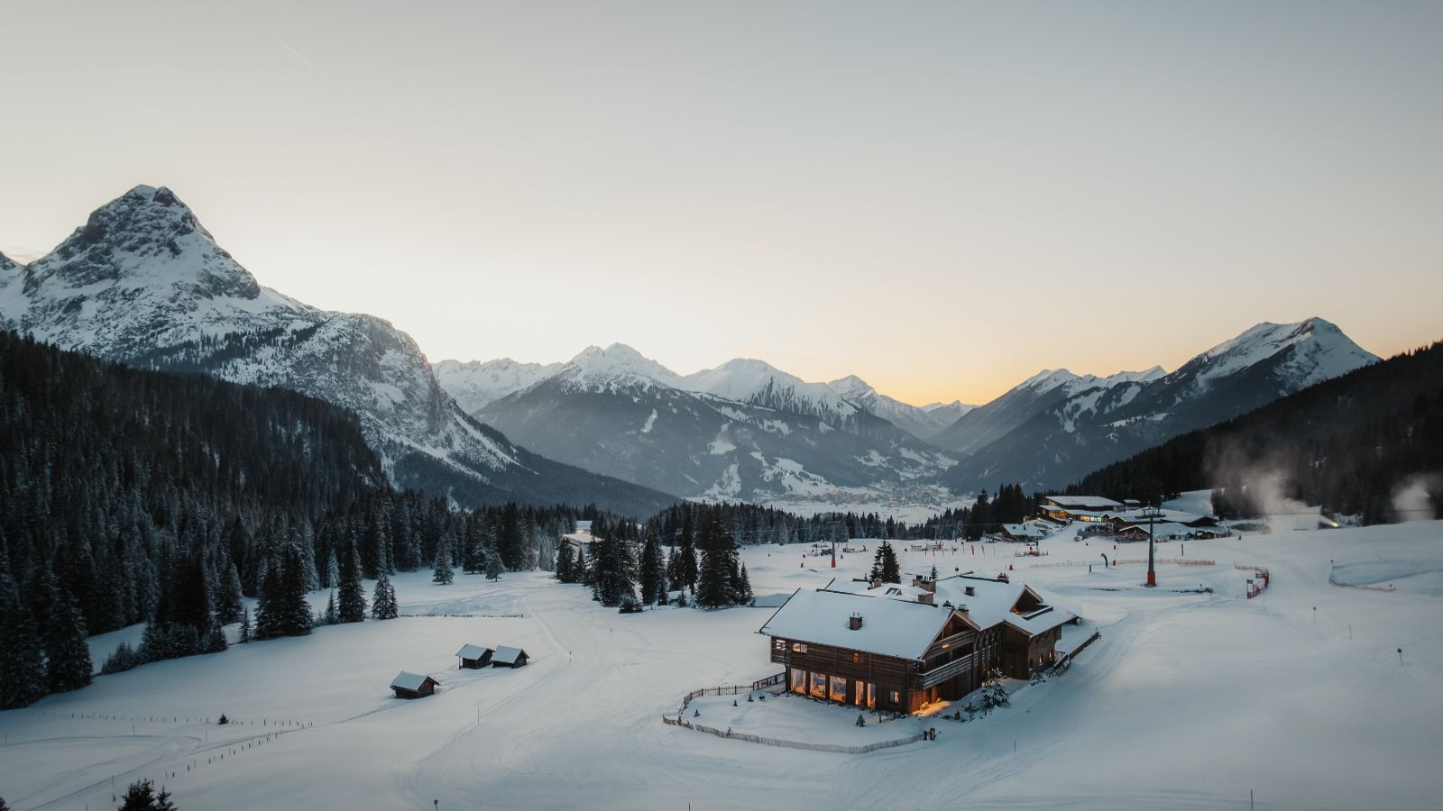A Unique Skiing Getaway in Ehrwald: Discover eriro Alpine Hide