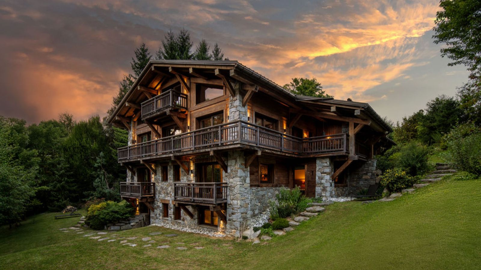 Luxury-ski-chalet-Megeve - Chalet De Blaye -name-oxford-ski Chalet.jpg