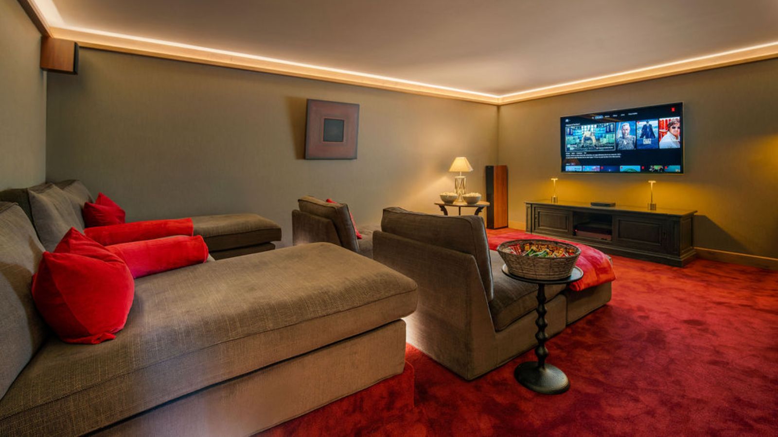 Luxury-ski-chalet-Megeve - Chalet De Blaye -name-oxford-ski Cinema.jpg