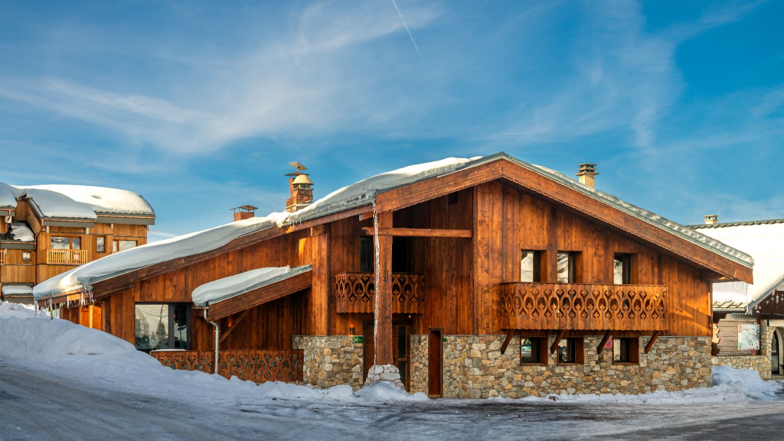 Luxury-Ski-Chalet-La-Plagne-Chalet-Riva-Oxford-Ski- Chalet.jpg