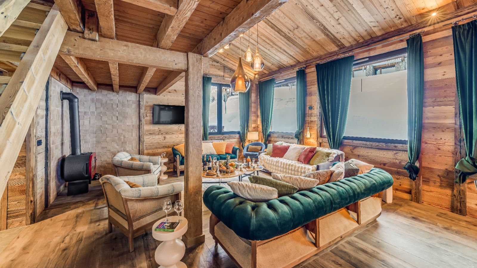 Luxury-Ski-Chalet-La-Plagne-Chalet-Riva-Oxford-Ski- Lounge  (14).jpg