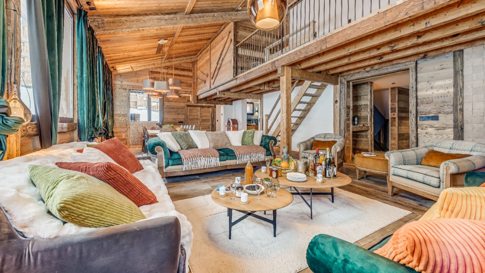 Luxury-Ski-Chalet-La-Plagne-Chalet-Riva-Oxford-Ski- Lounge  (24).jpg