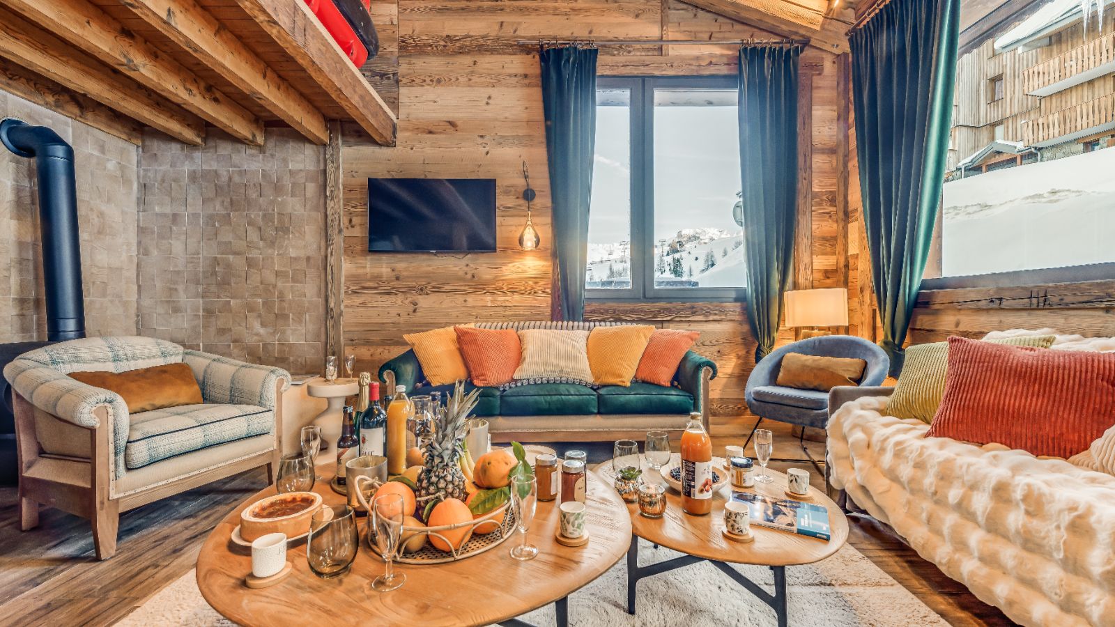 Luxury-Ski-Chalet-La-Plagne-Chalet-Riva-Oxford-Ski- Lounge  (25).jpg