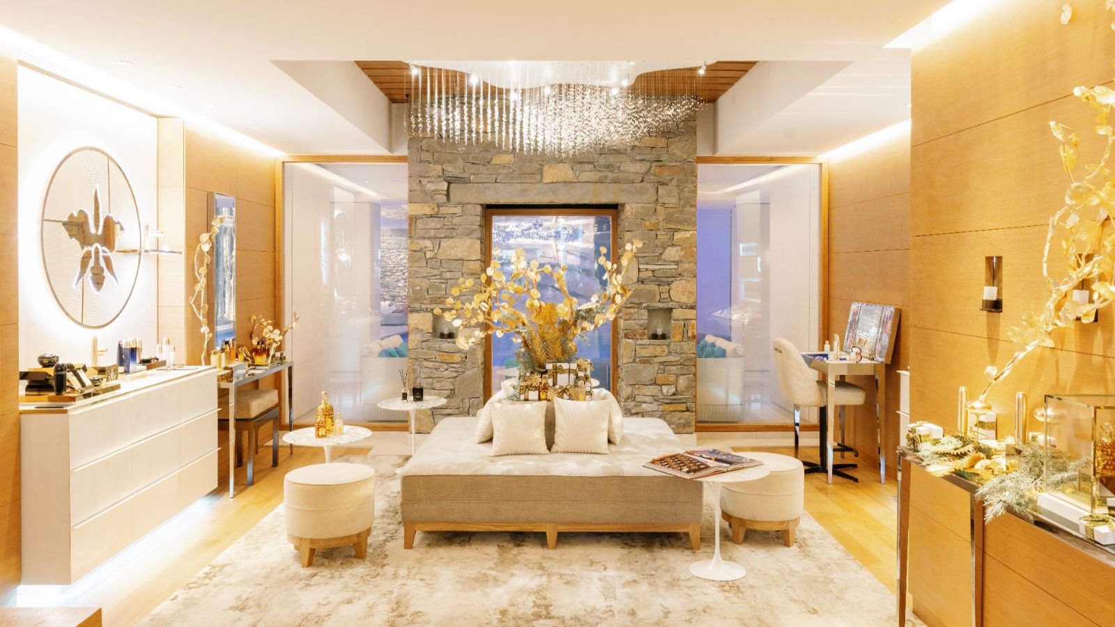 Oxford Ski - Hotel - Cheval Blanc Courchevel Spa.jpg