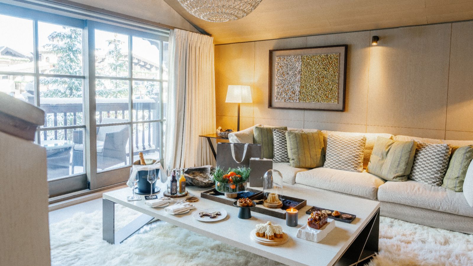 Oxford Ski - Hotel - Cheval Blanc Courchevel  Bedroom (6).jpg